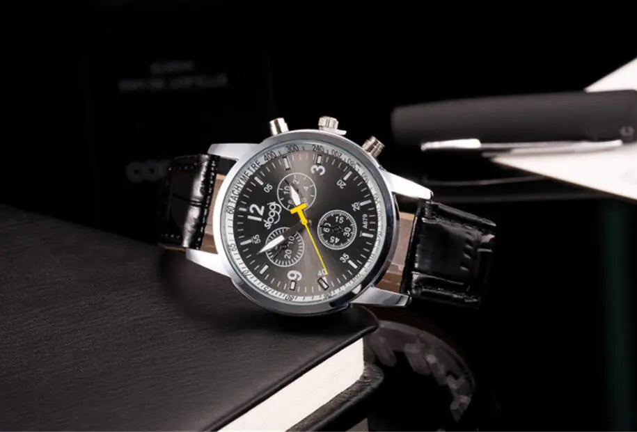 Montre en cuir pour femme, montre à quartz étudiante, montre décontractée à 3 yeux