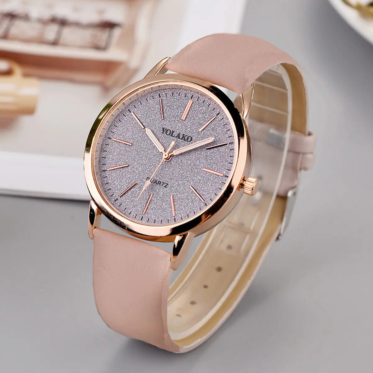 Montre bracelet, montre bracelet en cuir, montre à paillettes