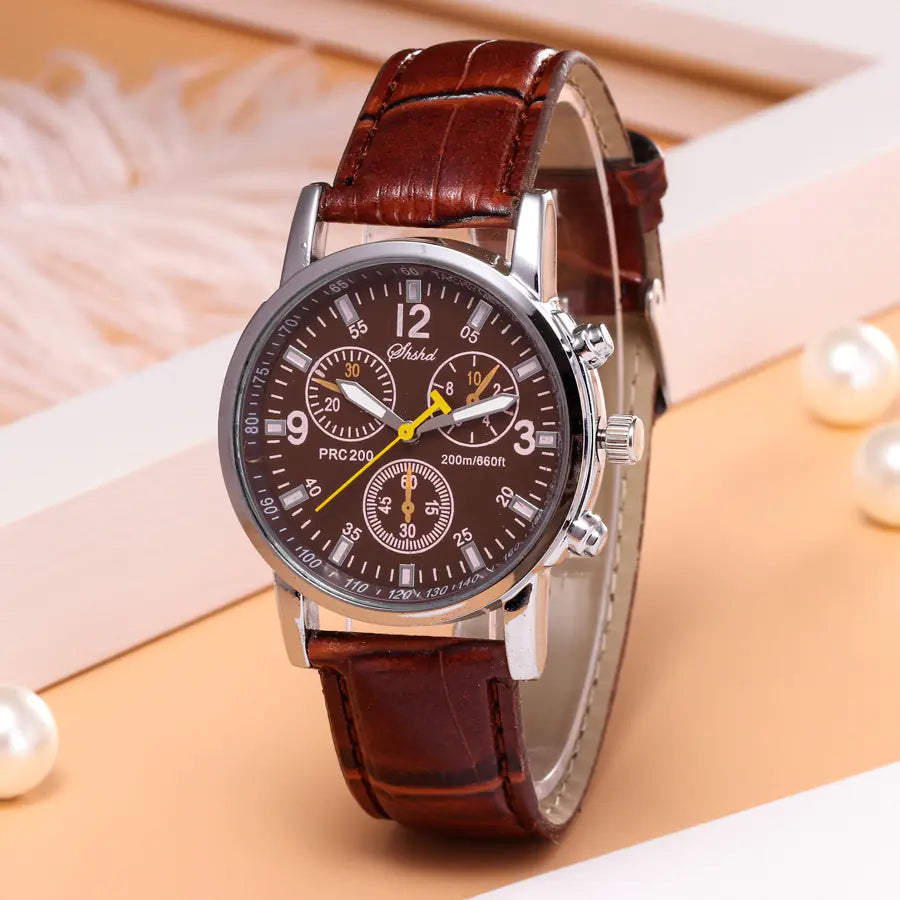 Montre en cuir pour femme, montre à quartz étudiante, montre décontractée à 3 yeux
